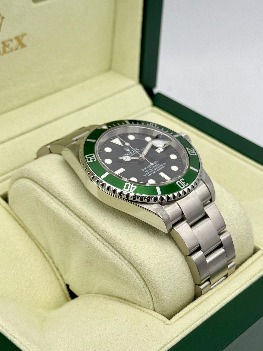 2007 Rolex Submariner "Kermit" 40mm 16610LV Stainless Steel Black Dial