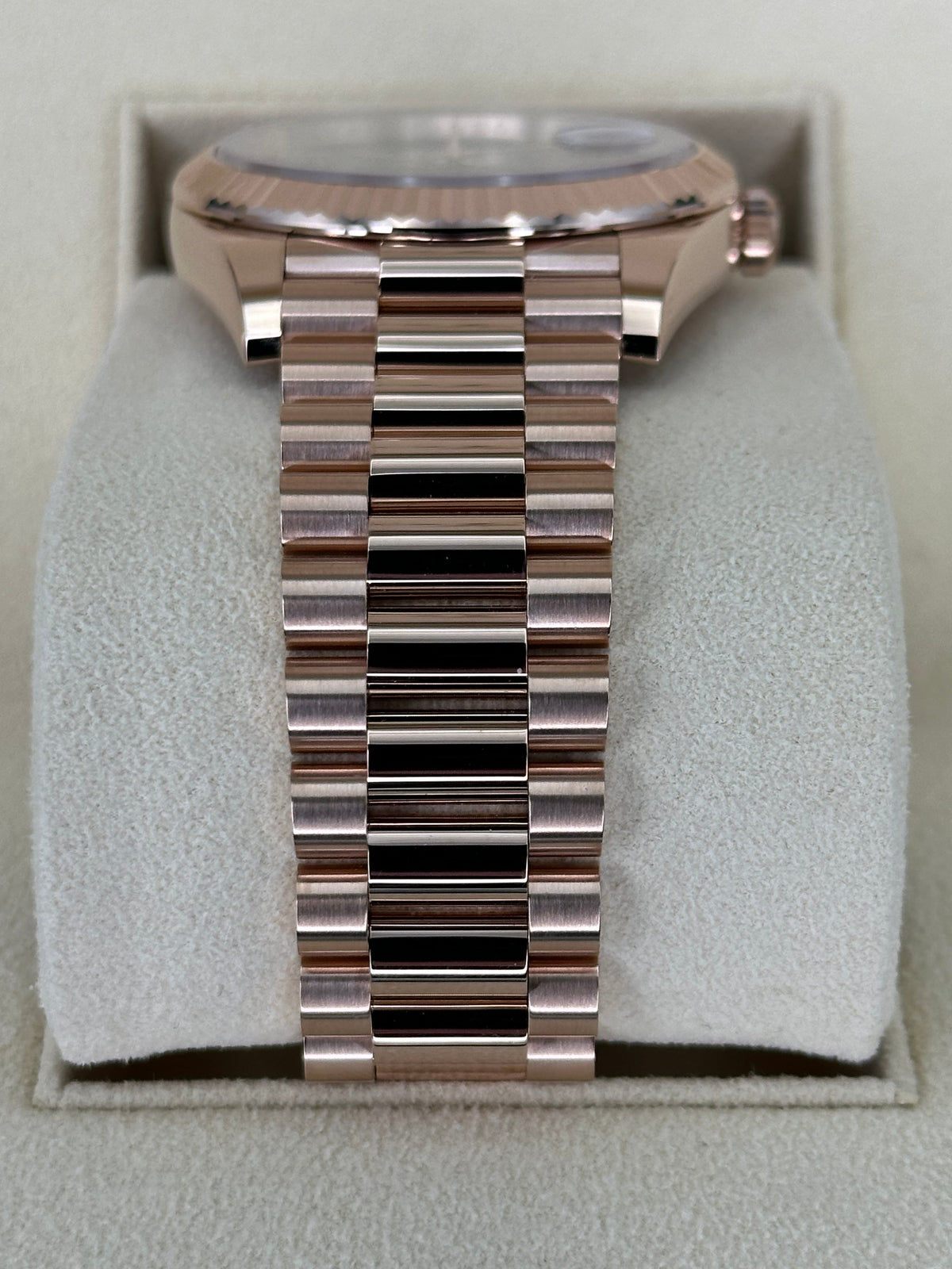 NEW 2022 Rolex Day-Date 40mm 228235 Presidential Rose Gold Olive Dial