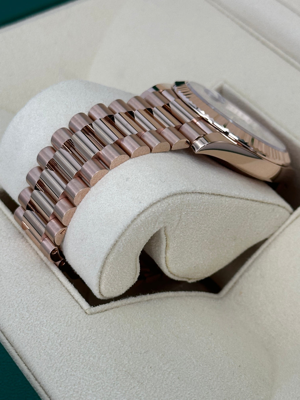 NEW 2022 Rolex Day-Date 40mm 228235 Presidential Rose Gold Olive Dial