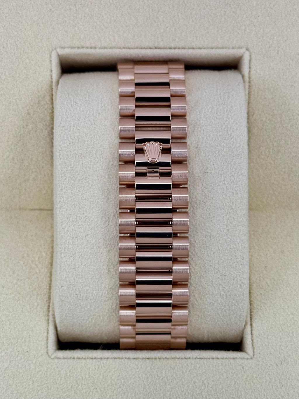 2017 Rolex Day-Date 40mm 228235 Presidential Rose Gold Olive Dial