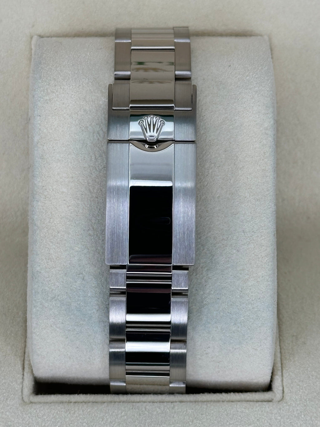 2021 Rolex Daytona 40mm 116509 White Gold Blue Dial