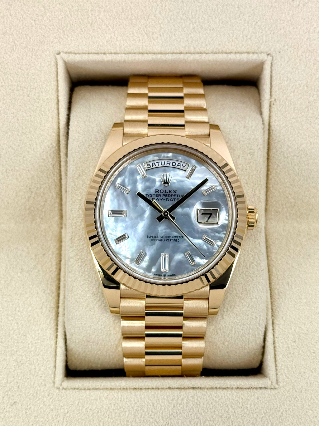 NEW 2025 Rolex Day-Date 40mm 228238 Mother Of Pearl Diamond Dial
