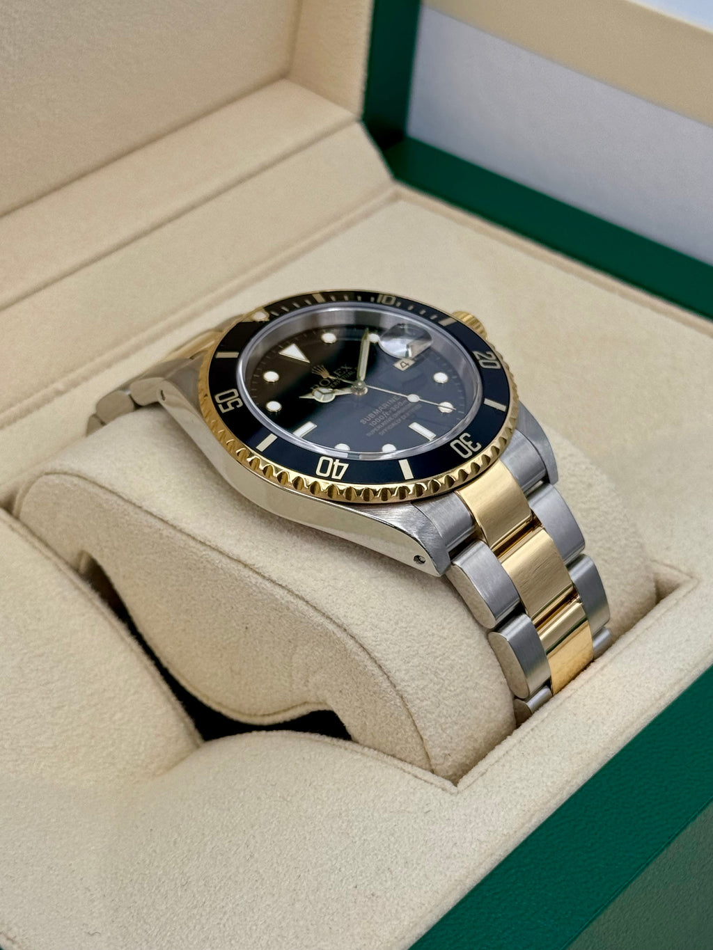 2005 Rolex Submariner 40mm 16613LN Two-Tone Black Dial