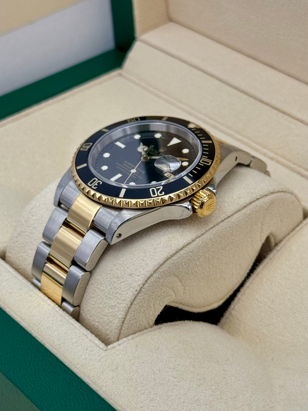 2005 Rolex Submariner 40mm 16613LN Two-Tone Black Dial