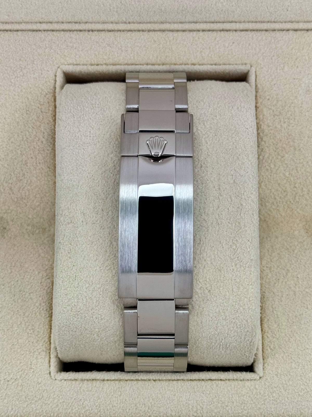 2017 Rolex Submariner "Smurf" 40mm 116619LB White Gold Blue Dial