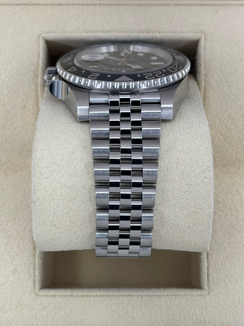 2024 Rolex GMT-Master II "Bruce Wayne" 40mm 126710GRNR Jubilee