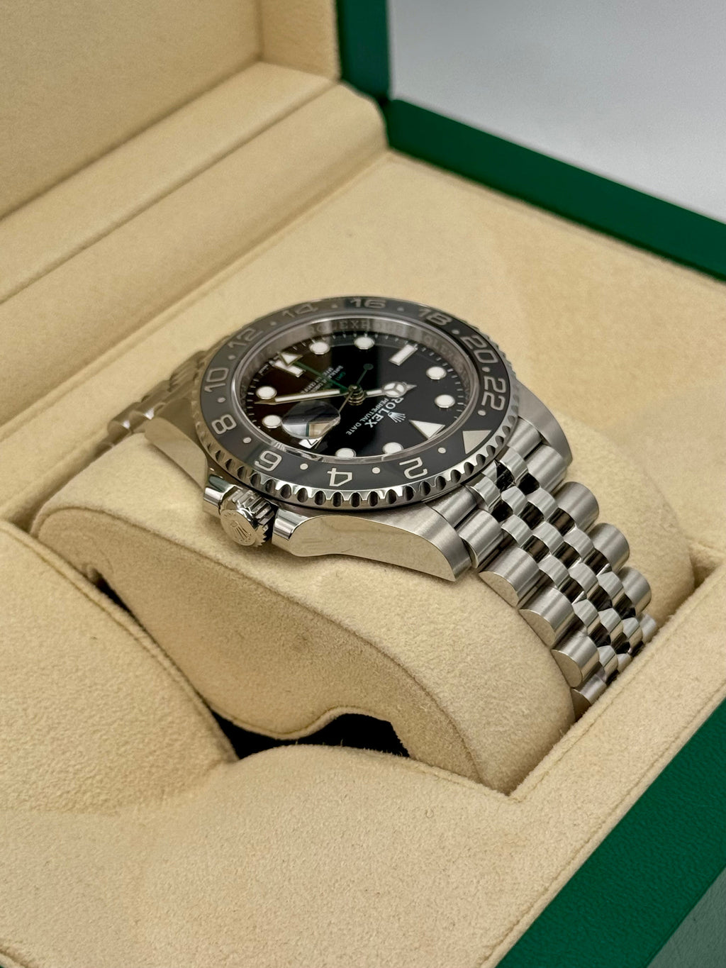 2024 Rolex GMT-Master II "Bruce Wayne" 40mm 126710GRNR Jubilee
