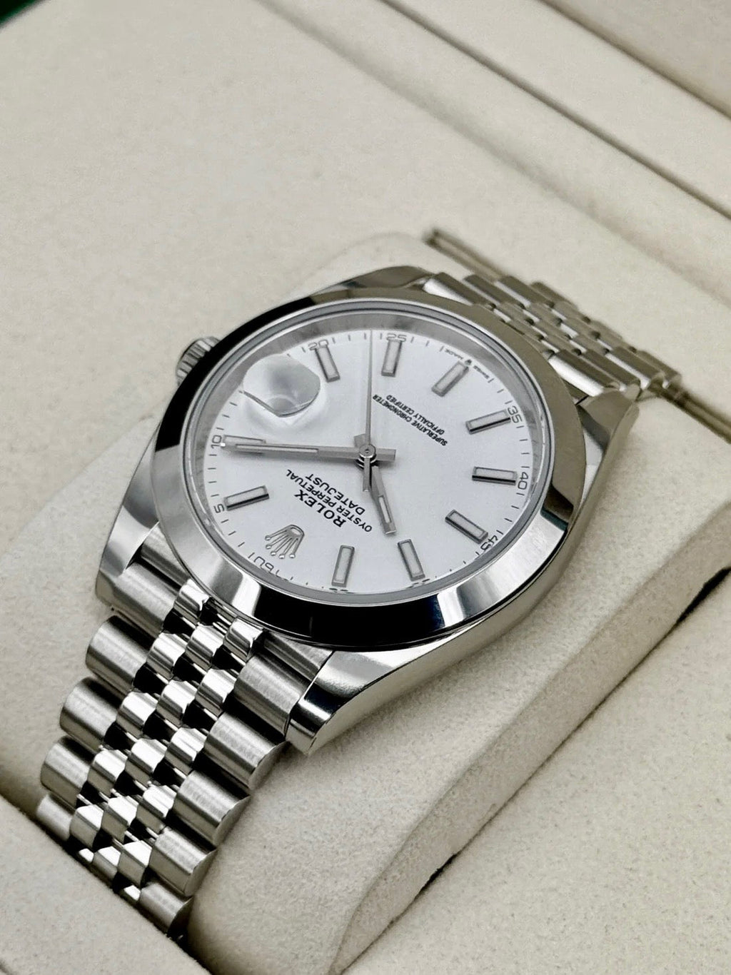 NEW 2026 Rolex Datejust 41mm 126300 Stainless Steel Jubilee White Dial