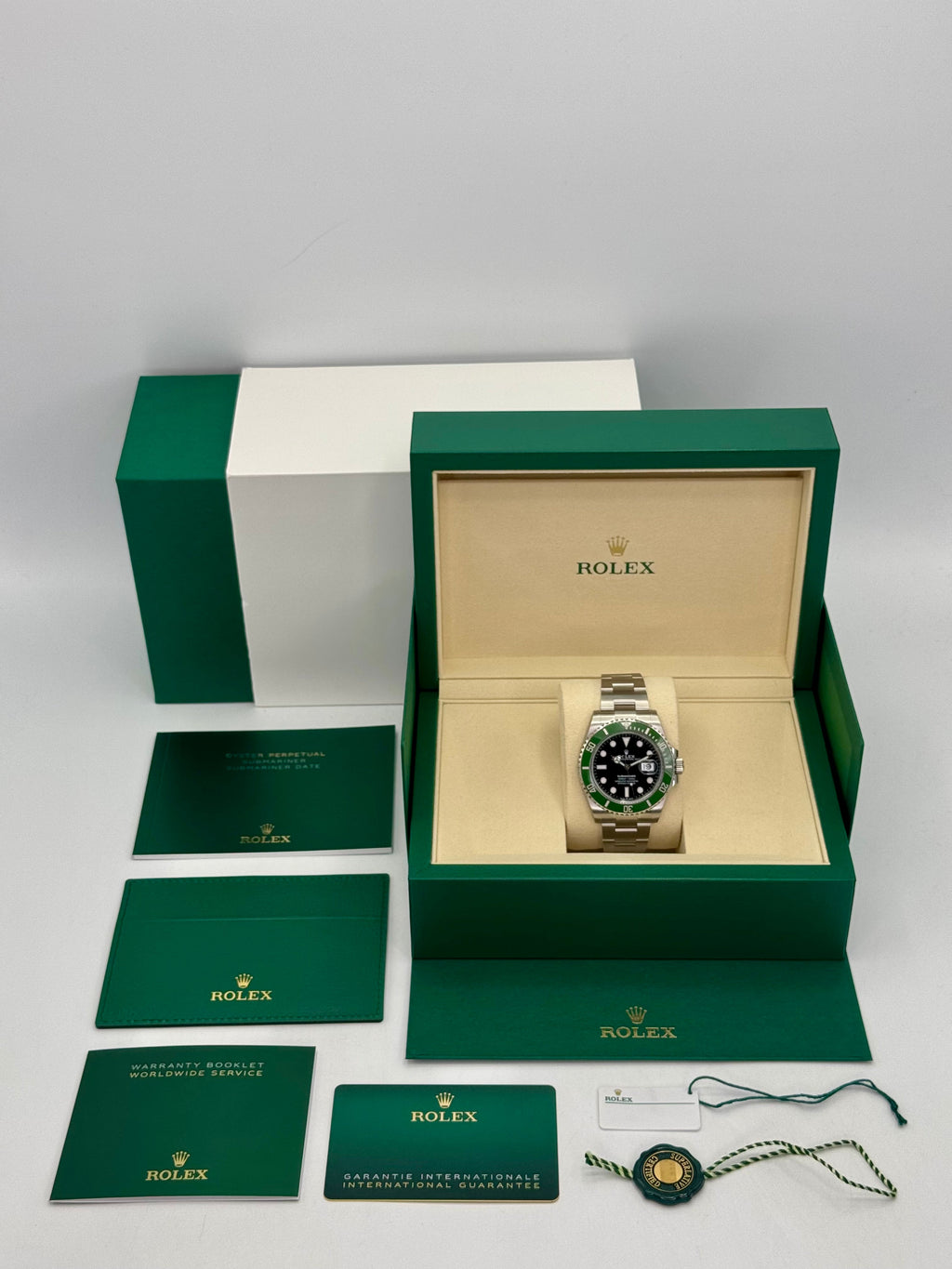 NEW 2025 Rolex Submariner "Starbucks" 41mm 126610LV Black Dial (STICKERED)