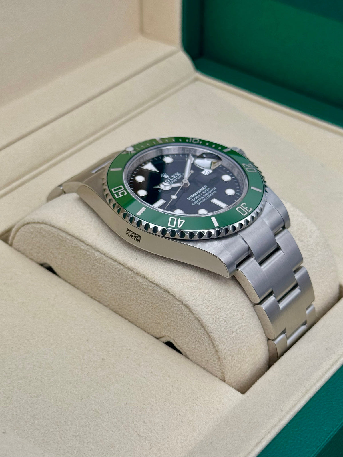 NEW 2025 Rolex Submariner "Starbucks" 41mm 126610LV Black Dial (STICKERED)