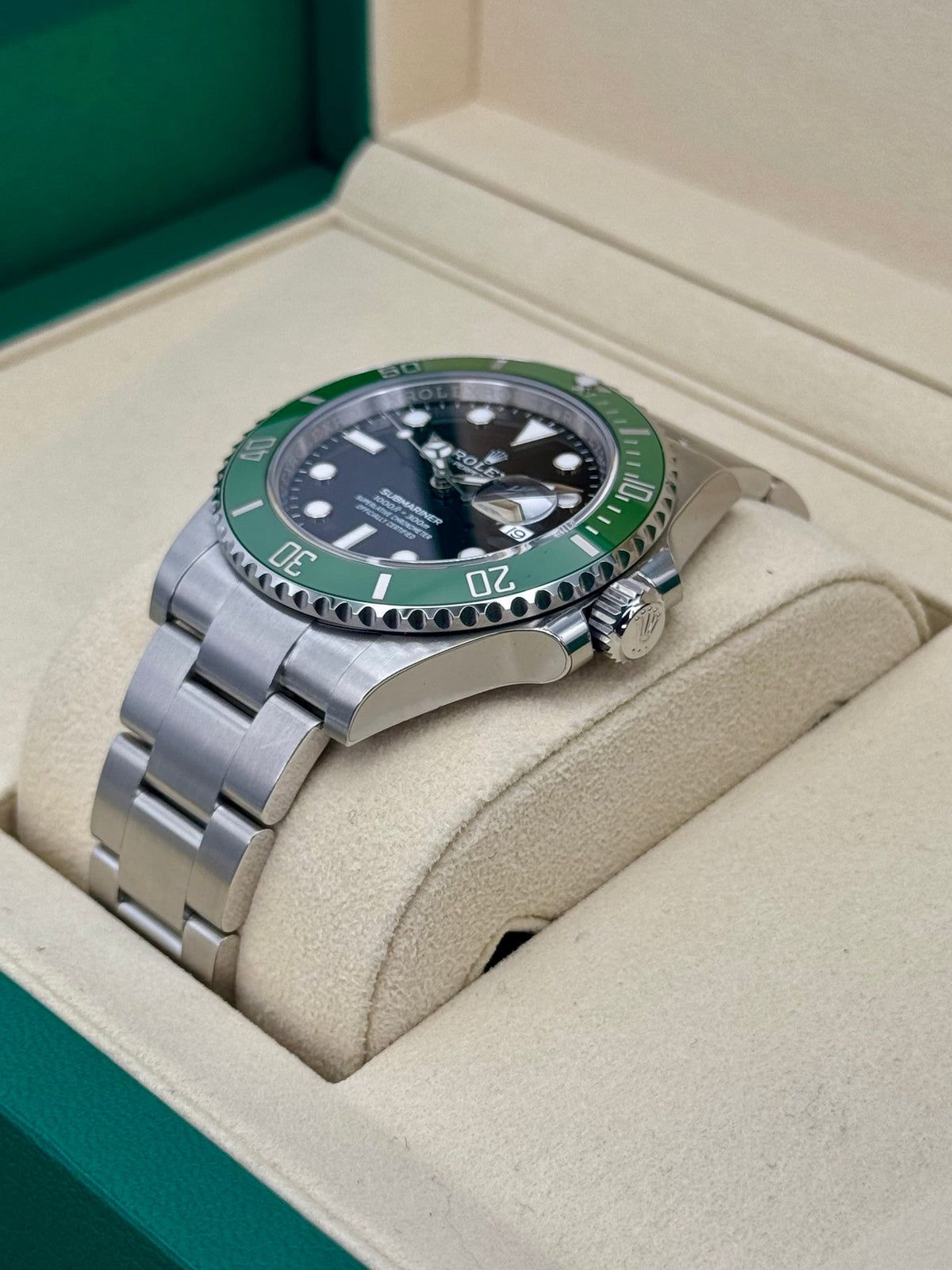 NEW 2025 Rolex Submariner "Starbucks" 41mm 126610LV Black Dial (STICKERED)