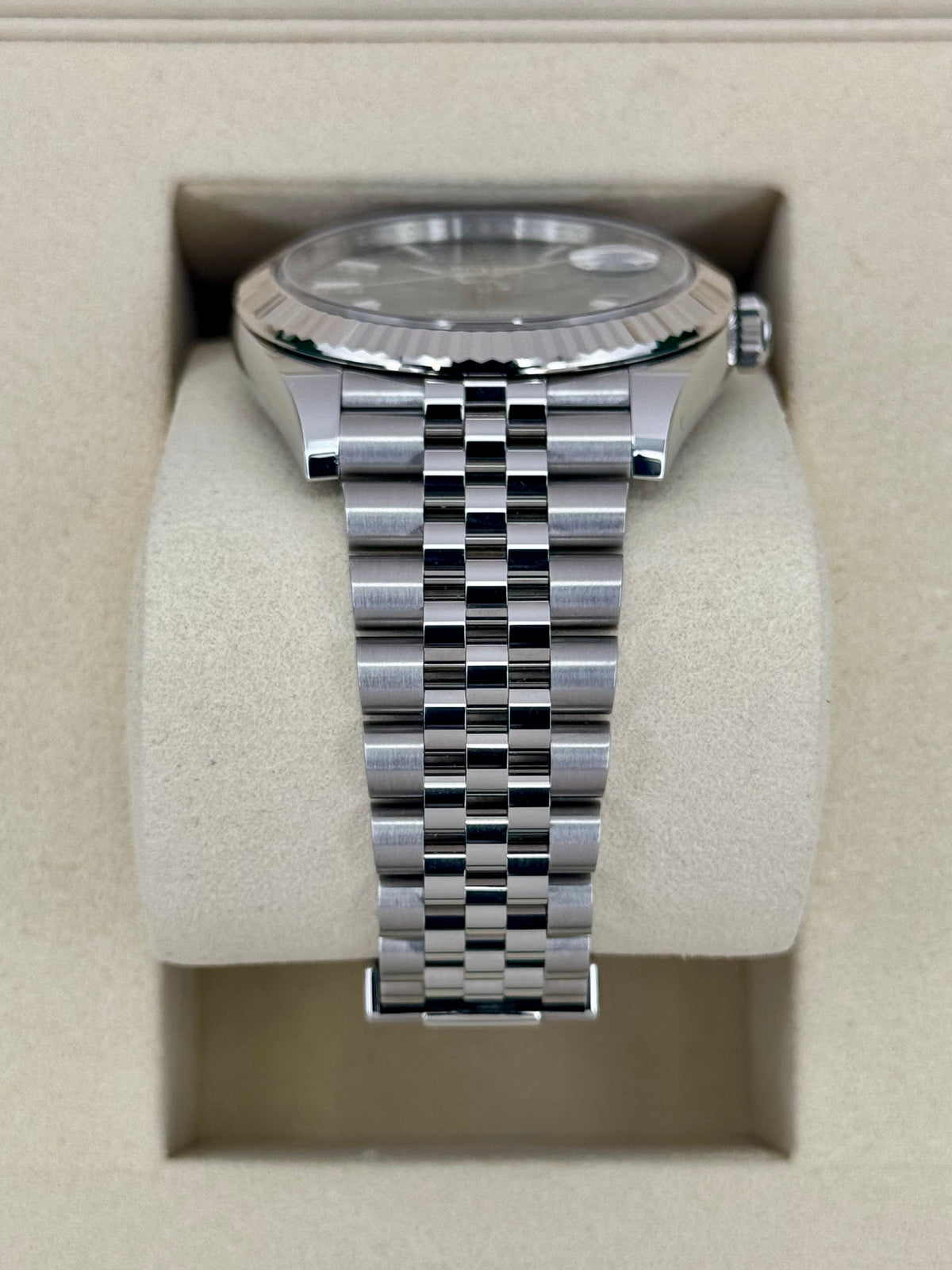 NEW 2025 Rolex Datejust 41mm 126334 Jubilee Green Dial