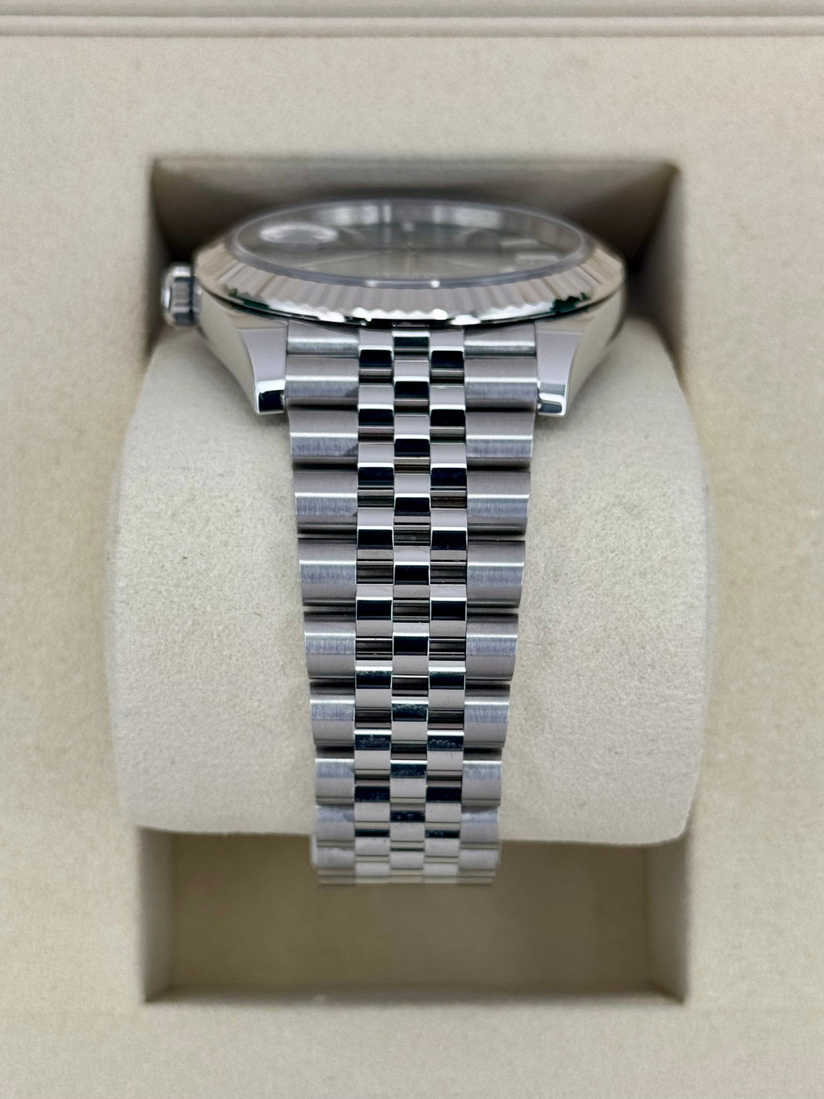 NEW 2025 Rolex Datejust 41mm 126334 Jubilee Green Dial