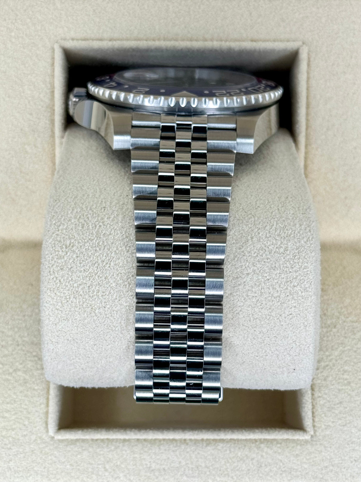 NEW 2024 Rolex GMT-Master II "Pepsi" 40mm 126710BLRO Jubilee