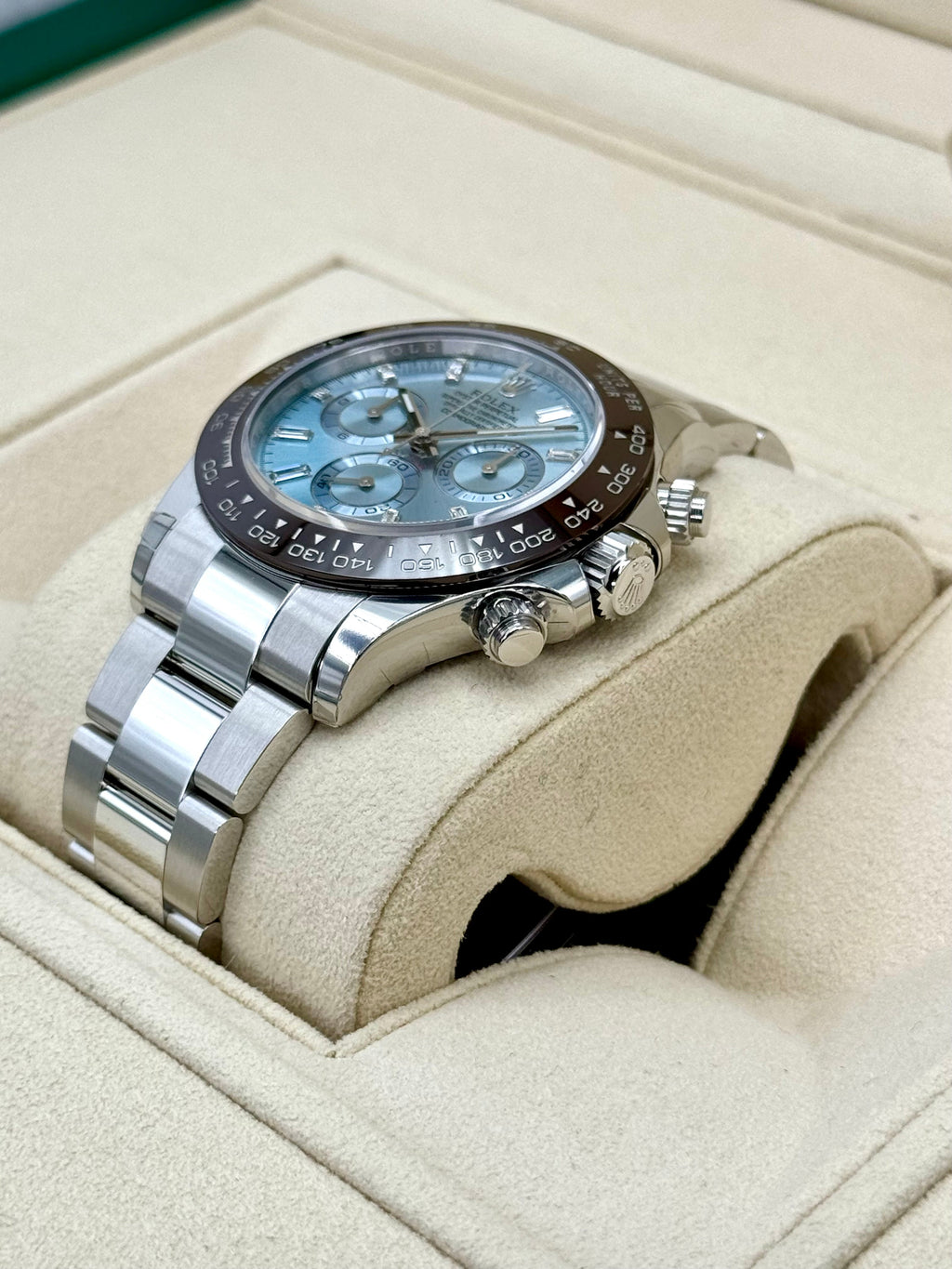 NEW Rolex Daytona 40mm 116506 Platinum Ice Blue Diamond Baguette Dial