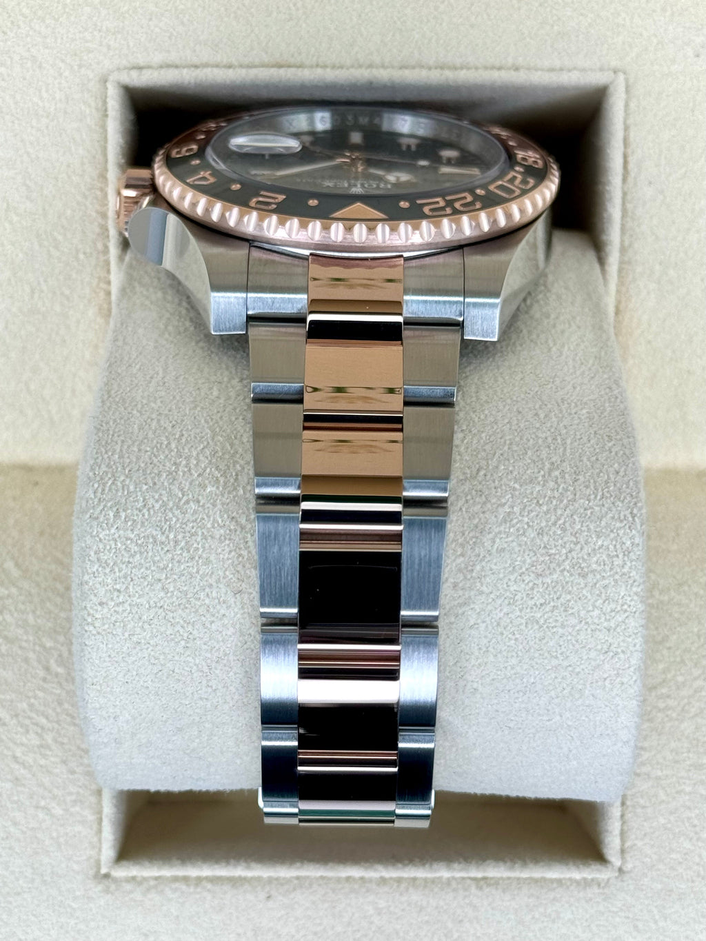 2022 Rolex GMT-Master II "Rootbeer" 40mm 126711CHNR Two-Tone