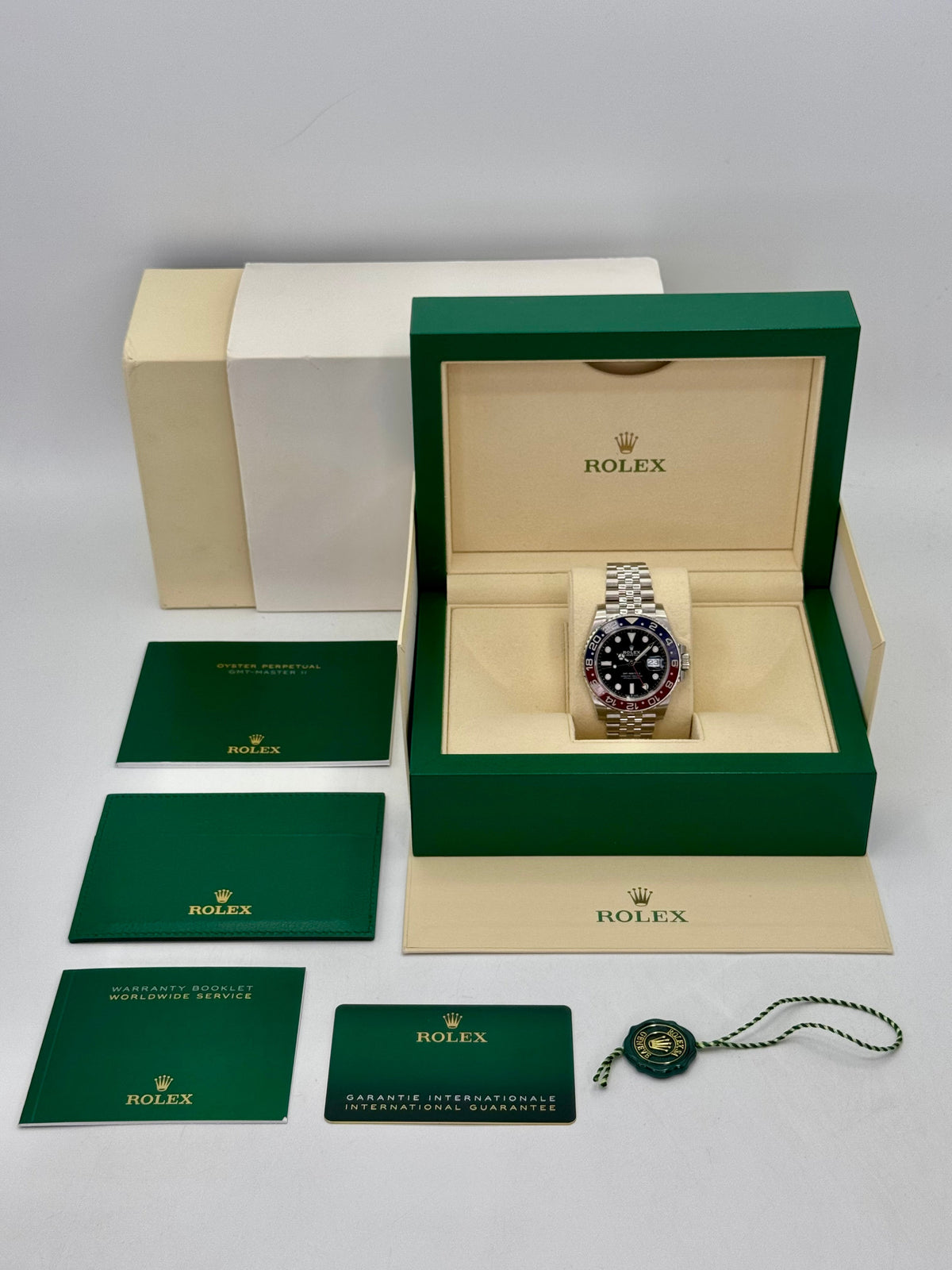 NEW 2024 Rolex GMT-Master II "Pepsi" 40mm 126710BLRO Jubilee
