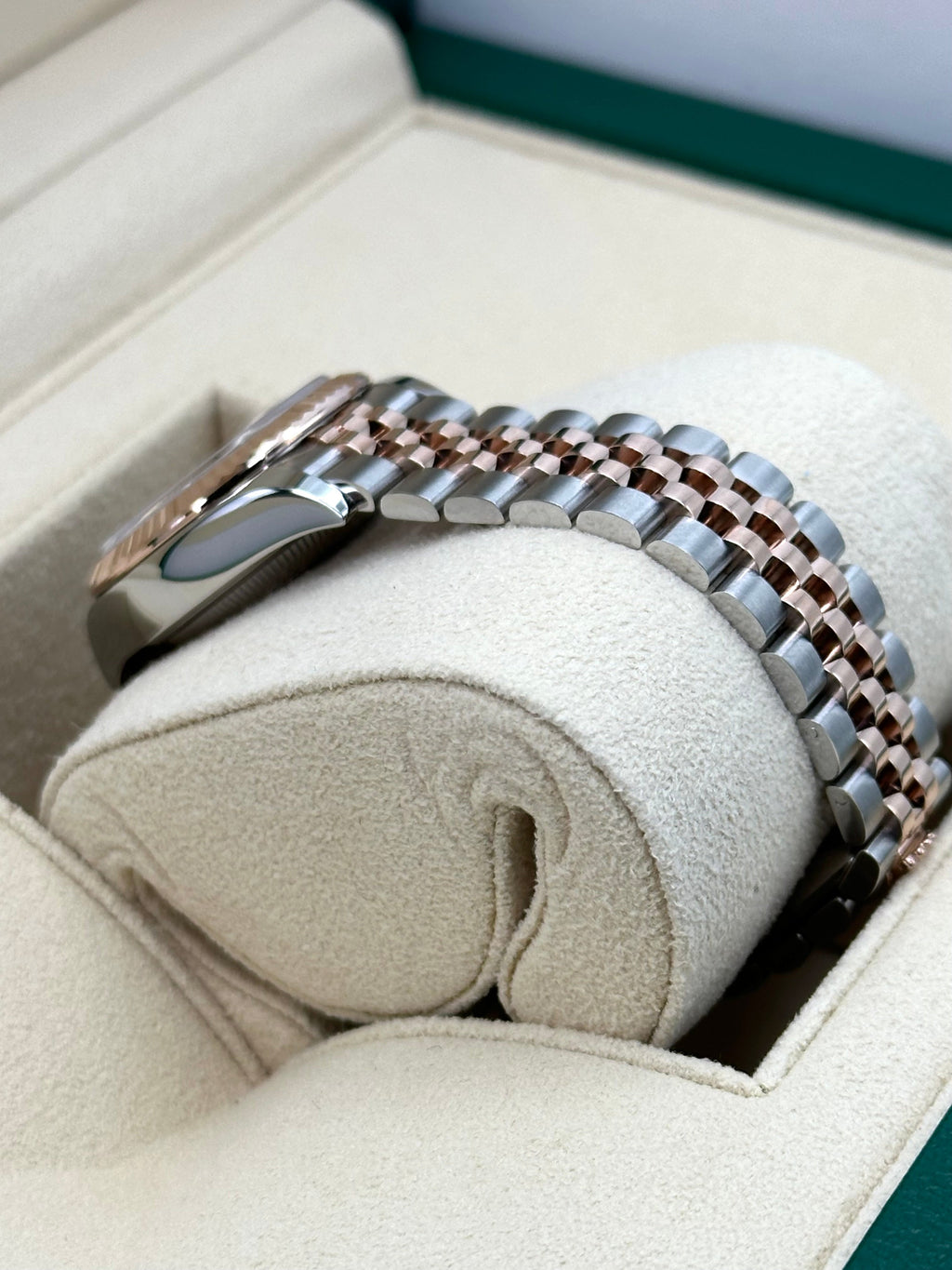 NEW 2025 Rolex Ladies Datejust 28mm 279171 Two-Tone Purple Diamond Dial