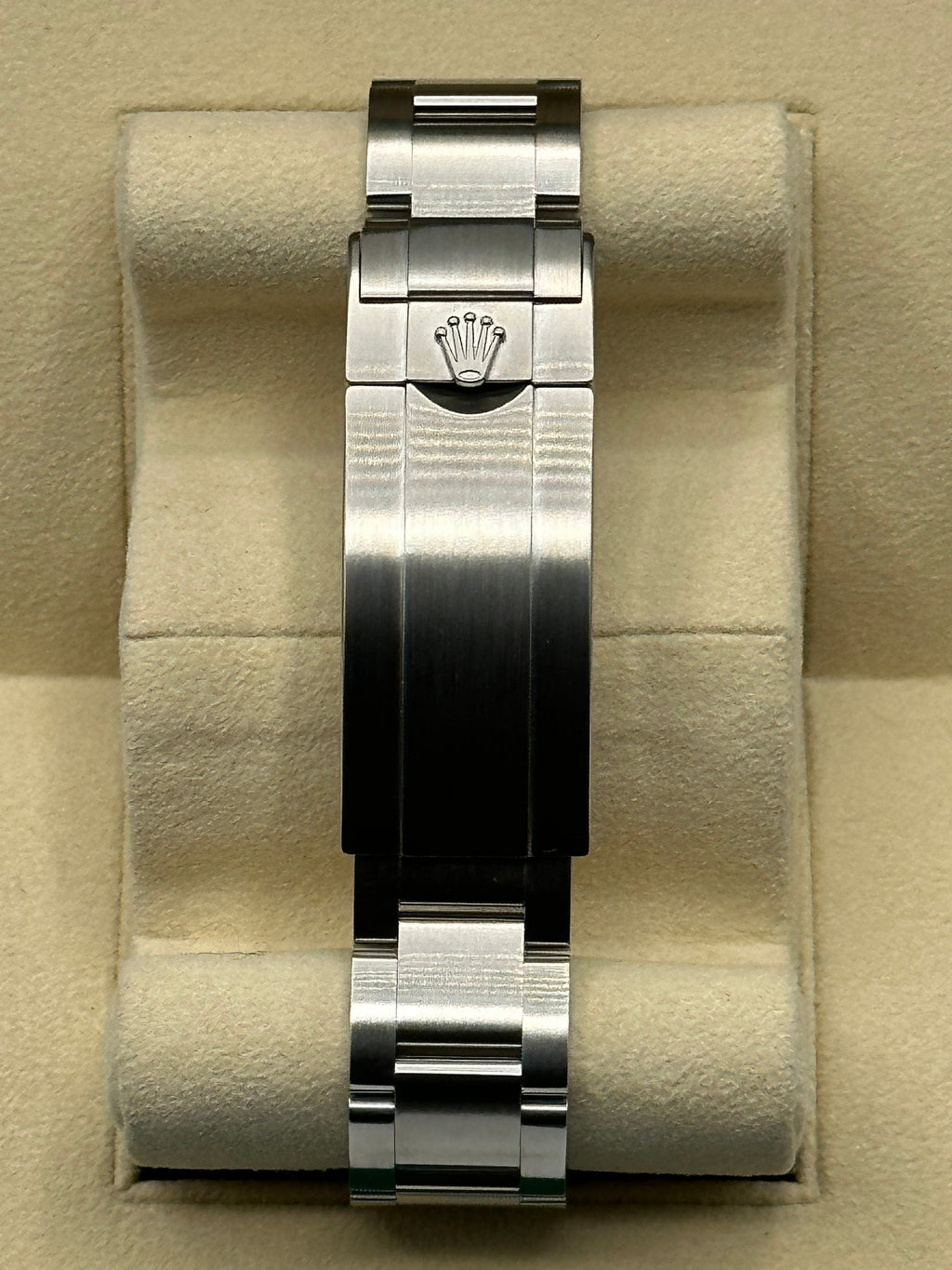 2015 Rolex Submariner "Hulk" 40mm 116610LV Green Dial