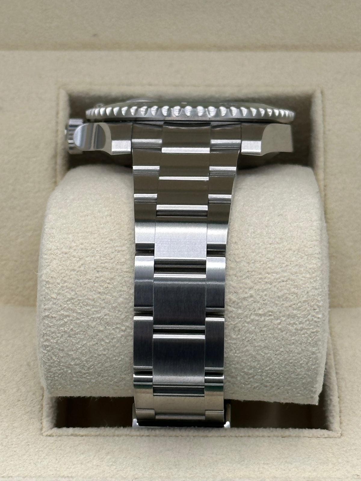 2019 Rolex Submariner "Hulk" 40mm 116610LV Green Dial