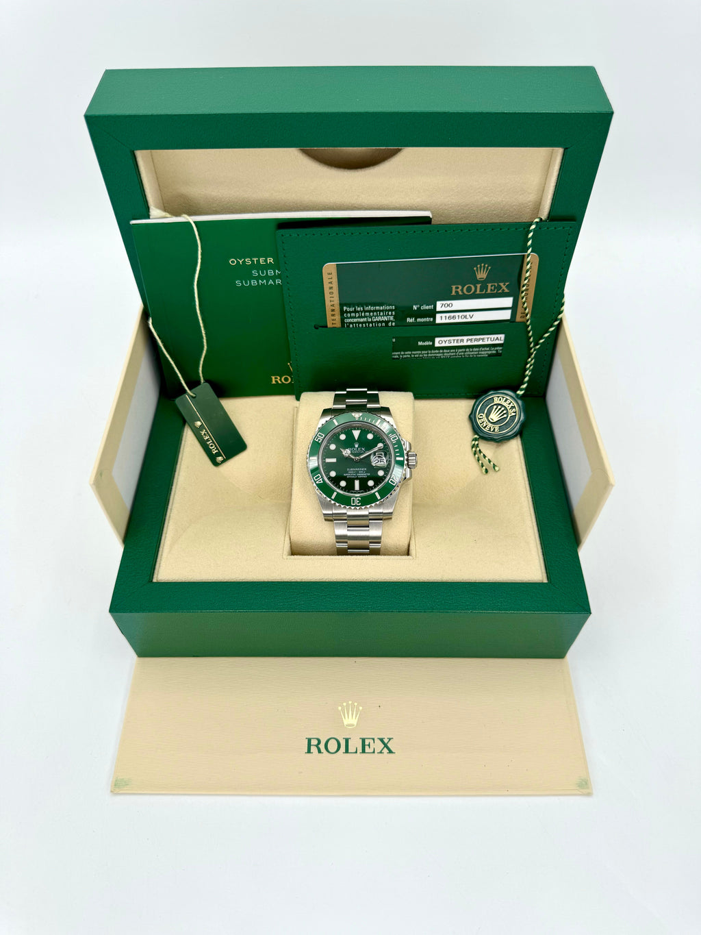 2015 Rolex Submariner "Hulk" 40mm 116610LV Green Dial