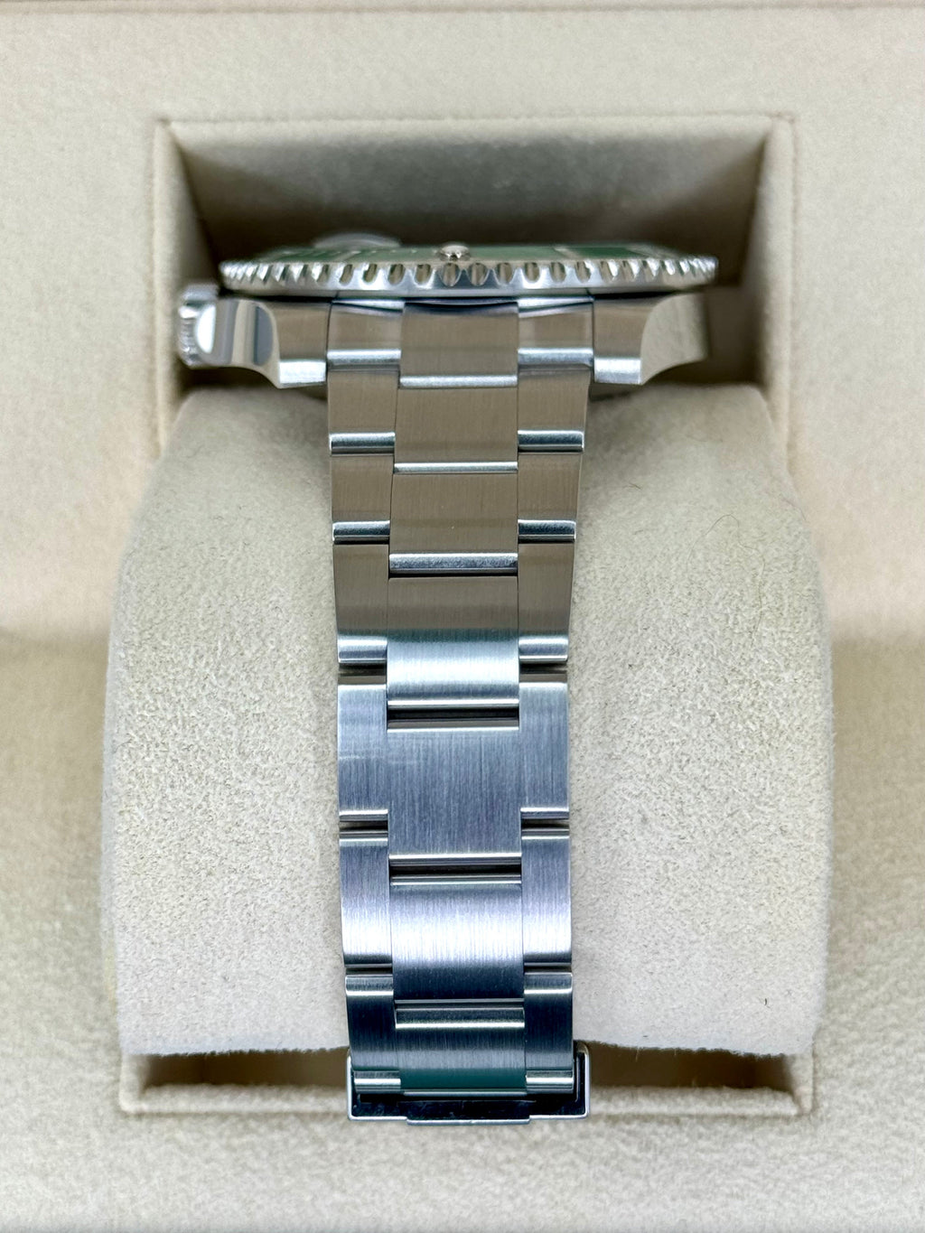 2015 Rolex Submariner "Hulk" 40mm 116610LV Green Dial