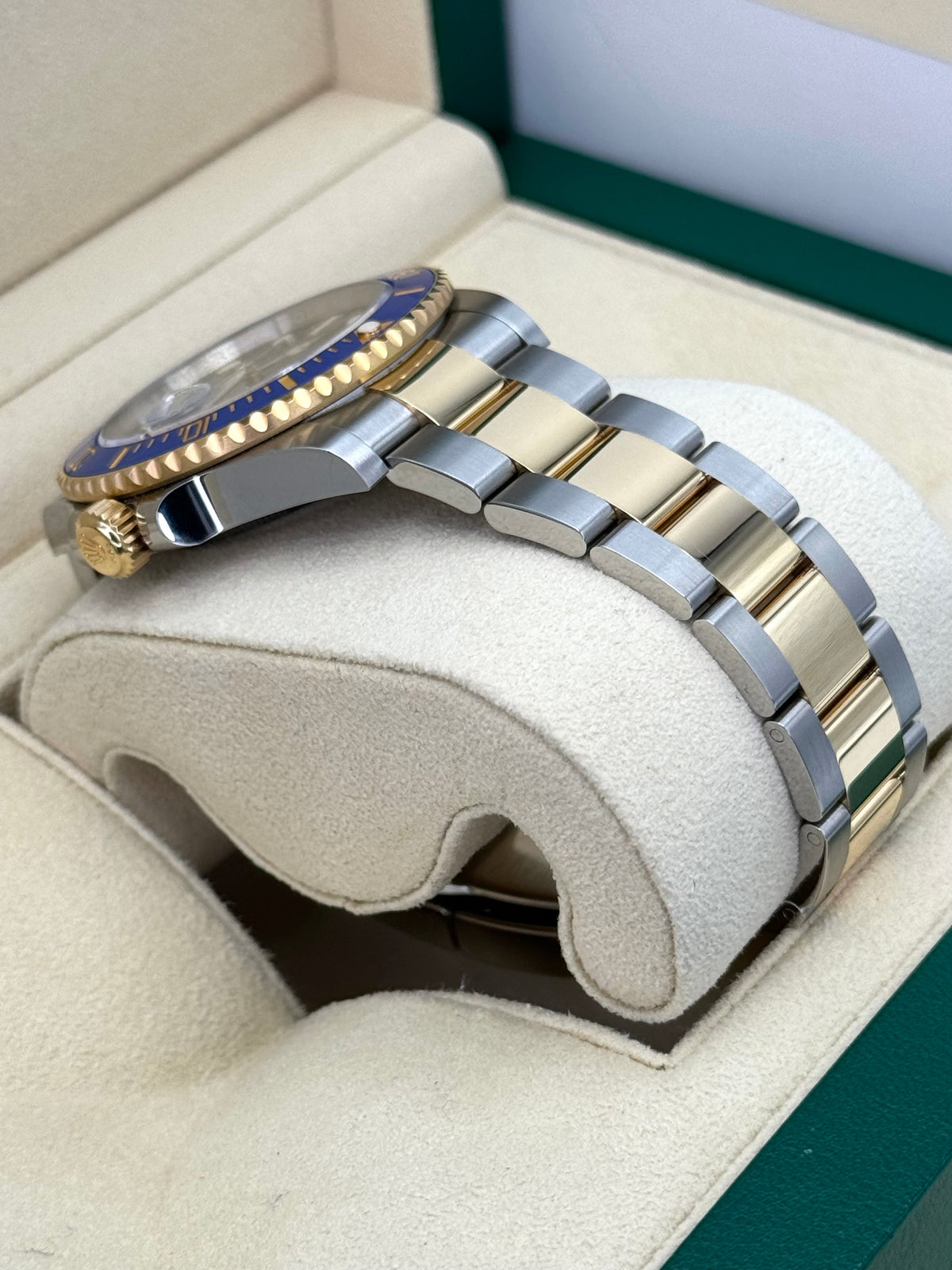 NEW 2023 Rolex Submariner "Bluesy" 41mm 126613LB Blue Dial