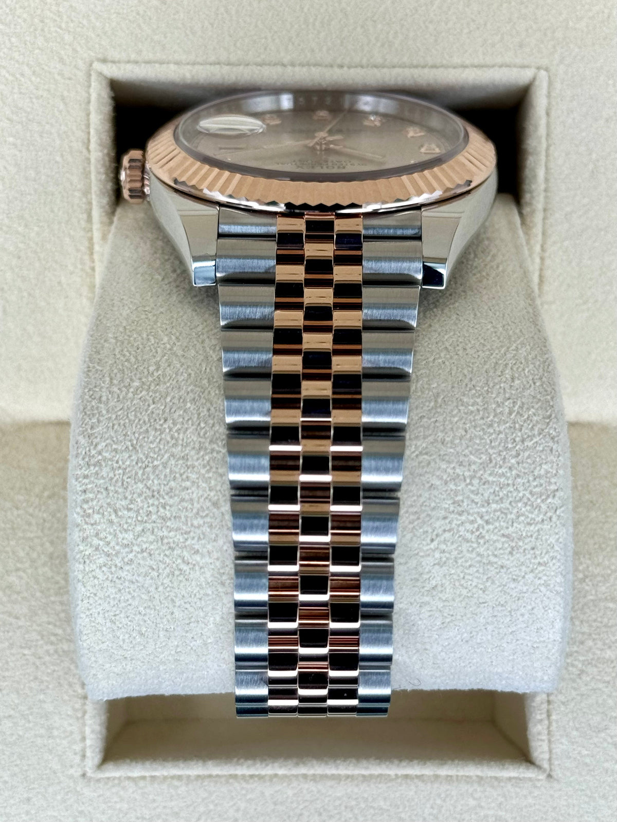 NEW 2025 Rolex Datejust 41mm 126331 Two-Tone Jubilee Sundust Diamond Dial