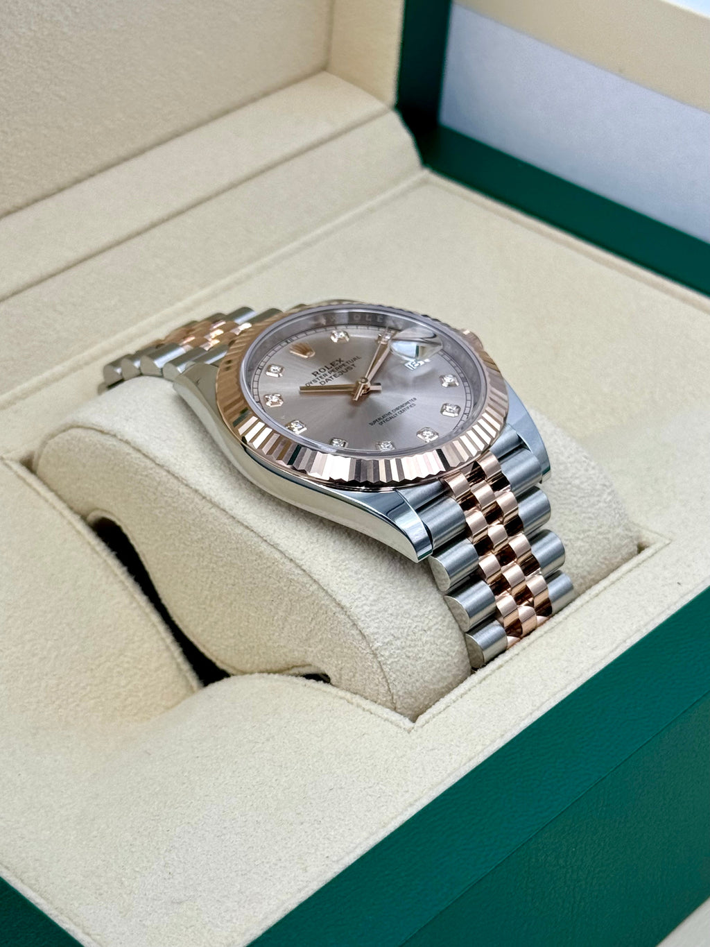 NEW 2025 Rolex Datejust 41mm 126331 Two-Tone Jubilee Sundust Diamond Dial