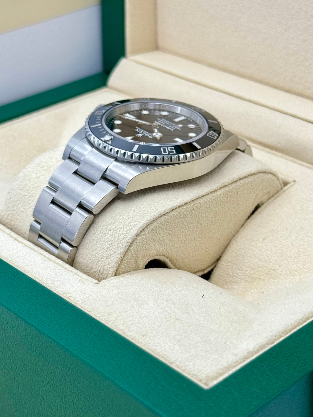 NEW 2024 Rolex Submariner 41mm 124060 Stainless Steel Black Dial
