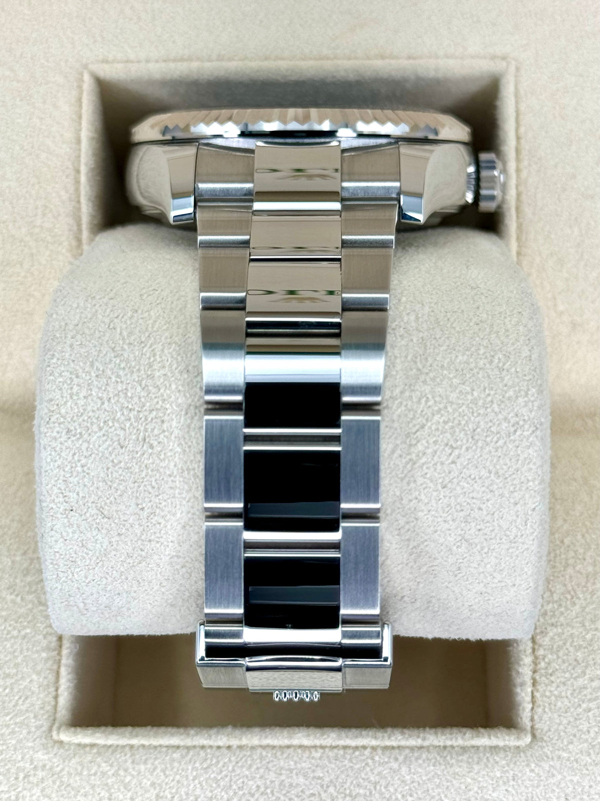 2022 Rolex Sky-Dweller 42mm 326934 Stainless Steel Oyster Blue Dial