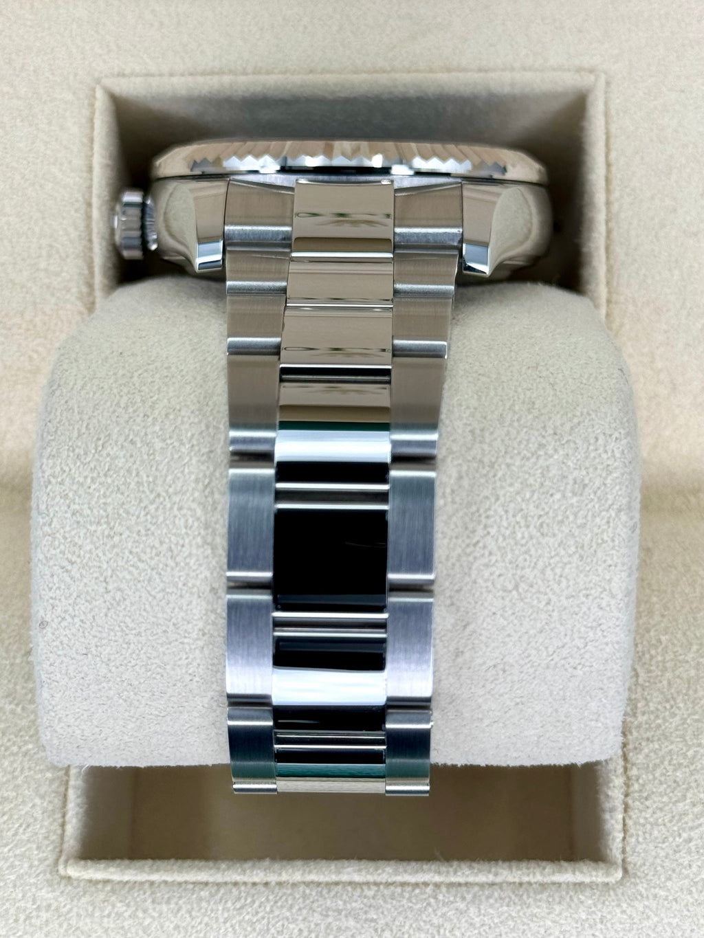 2022 Rolex Sky-Dweller 42mm 326934 Stainless Steel Oyster Blue Dial