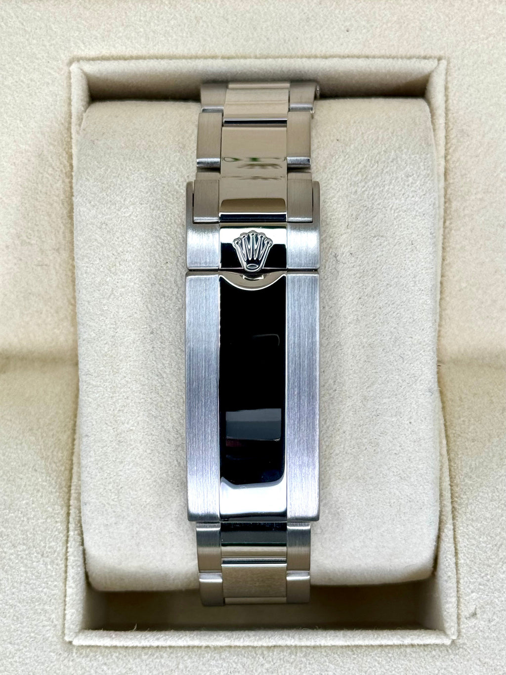 2017 Rolex Submariner "Smurf" 40mm 116619LB White Gold Blue Dial