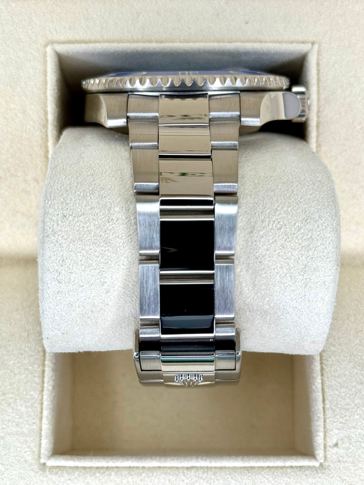 2017 Rolex Submariner "Smurf" 40mm 116619LB White Gold Blue Dial