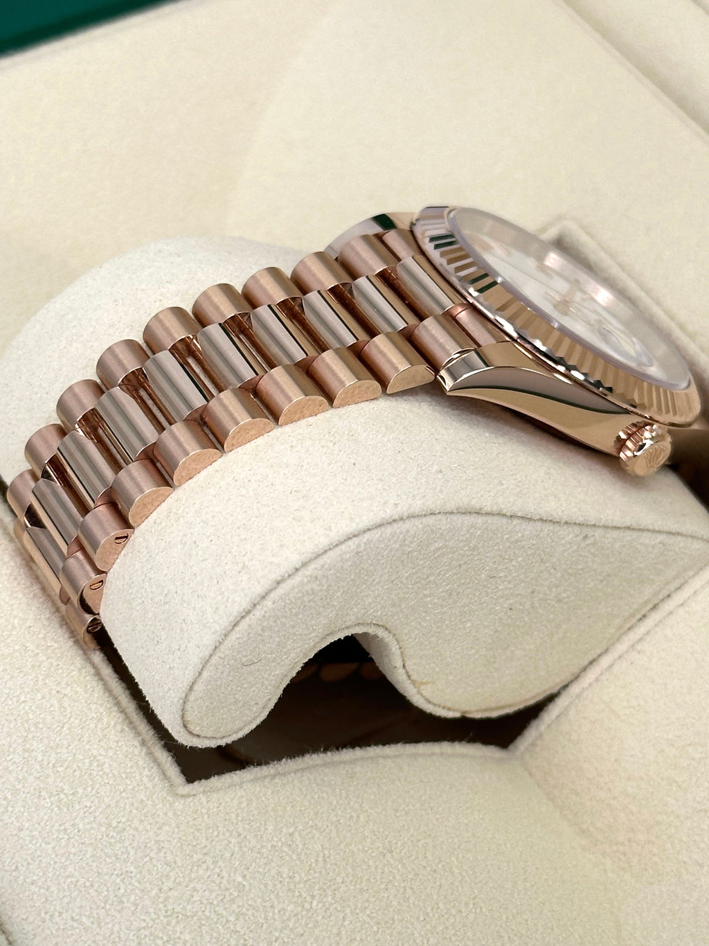 NEW 2025 Rolex Day-Date 228235 Presidential Rose Gold White Dial