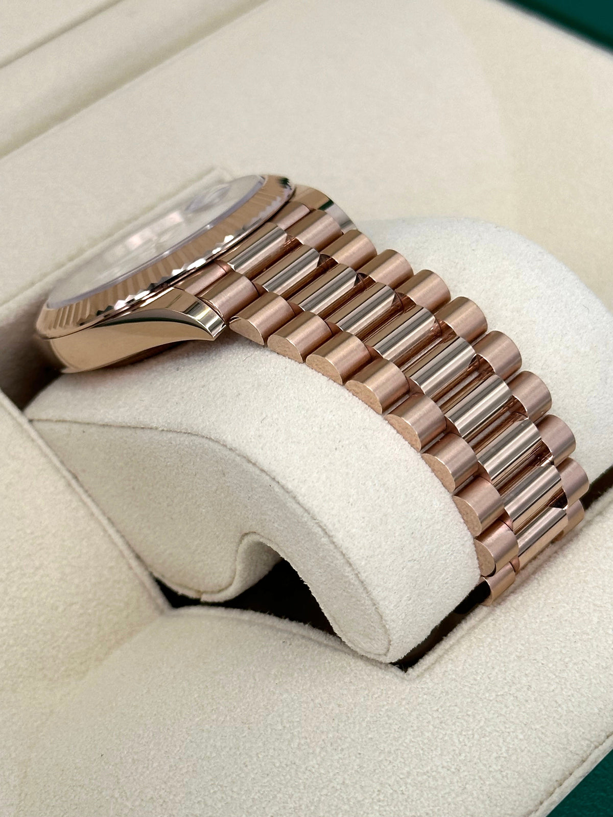 NEW 2025 Rolex Day-Date 228235 Presidential Rose Gold White Dial