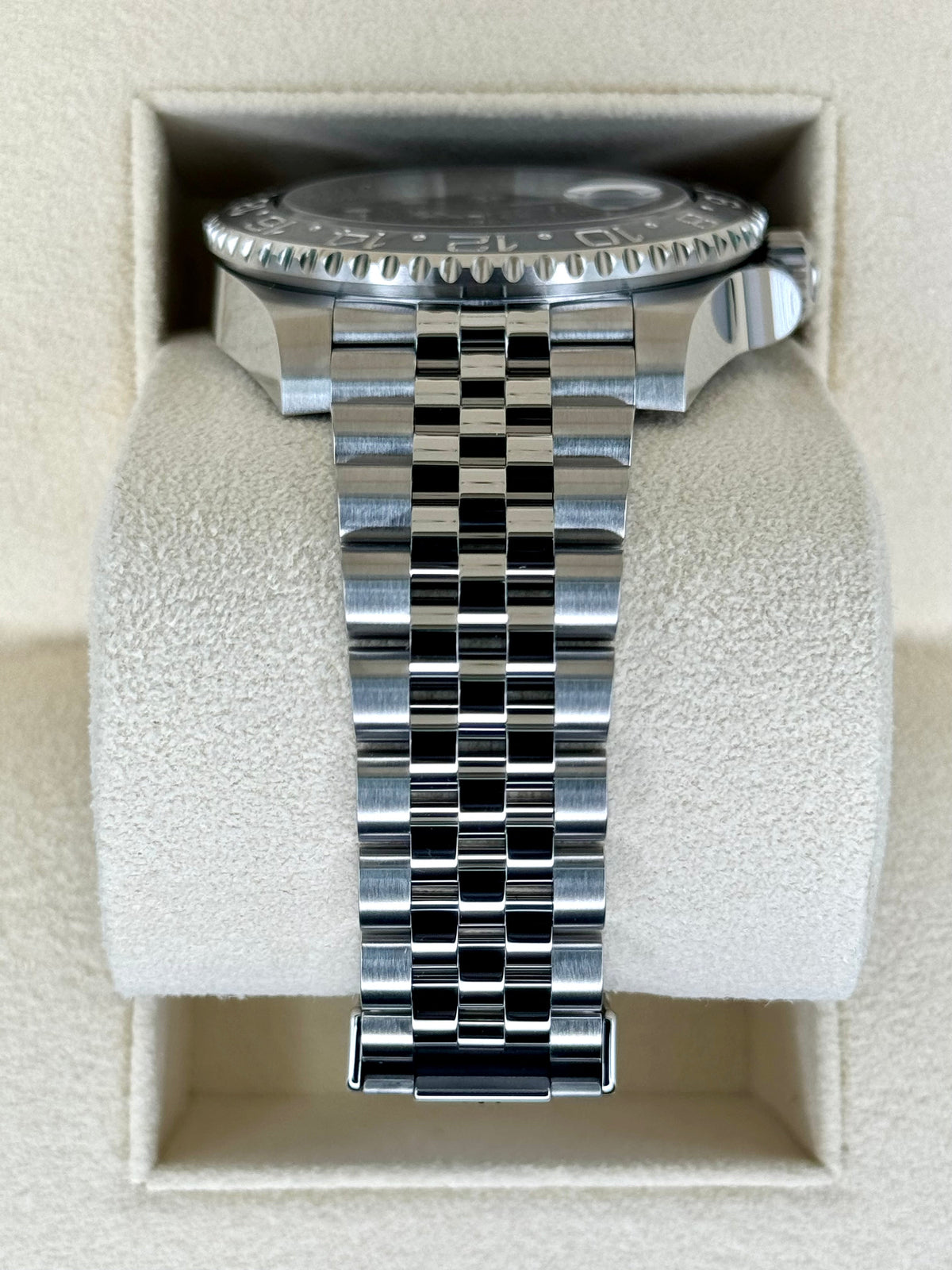 NEW 2024 Rolex GMT-Master II "Bruce Wayne" 40mm 126710GRNR Jubilee