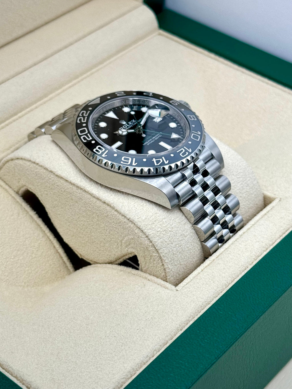 NEW 2024 Rolex GMT-Master II "Bruce Wayne" 40mm 126710GRNR Jubilee