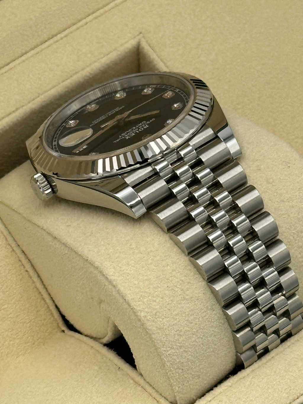 2022 Rolex Datejust 41mm 126334 Jubilee Blue Diamond Dial