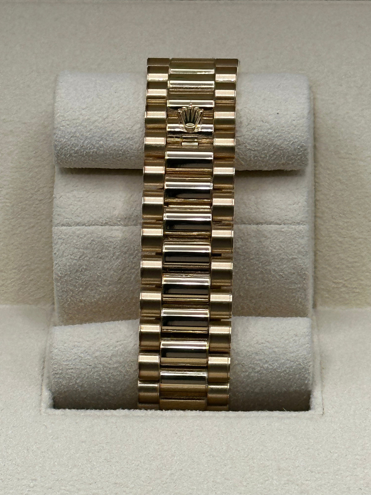 2023 Rolex Day-Date 40mm 228238 Presidential Green Dial