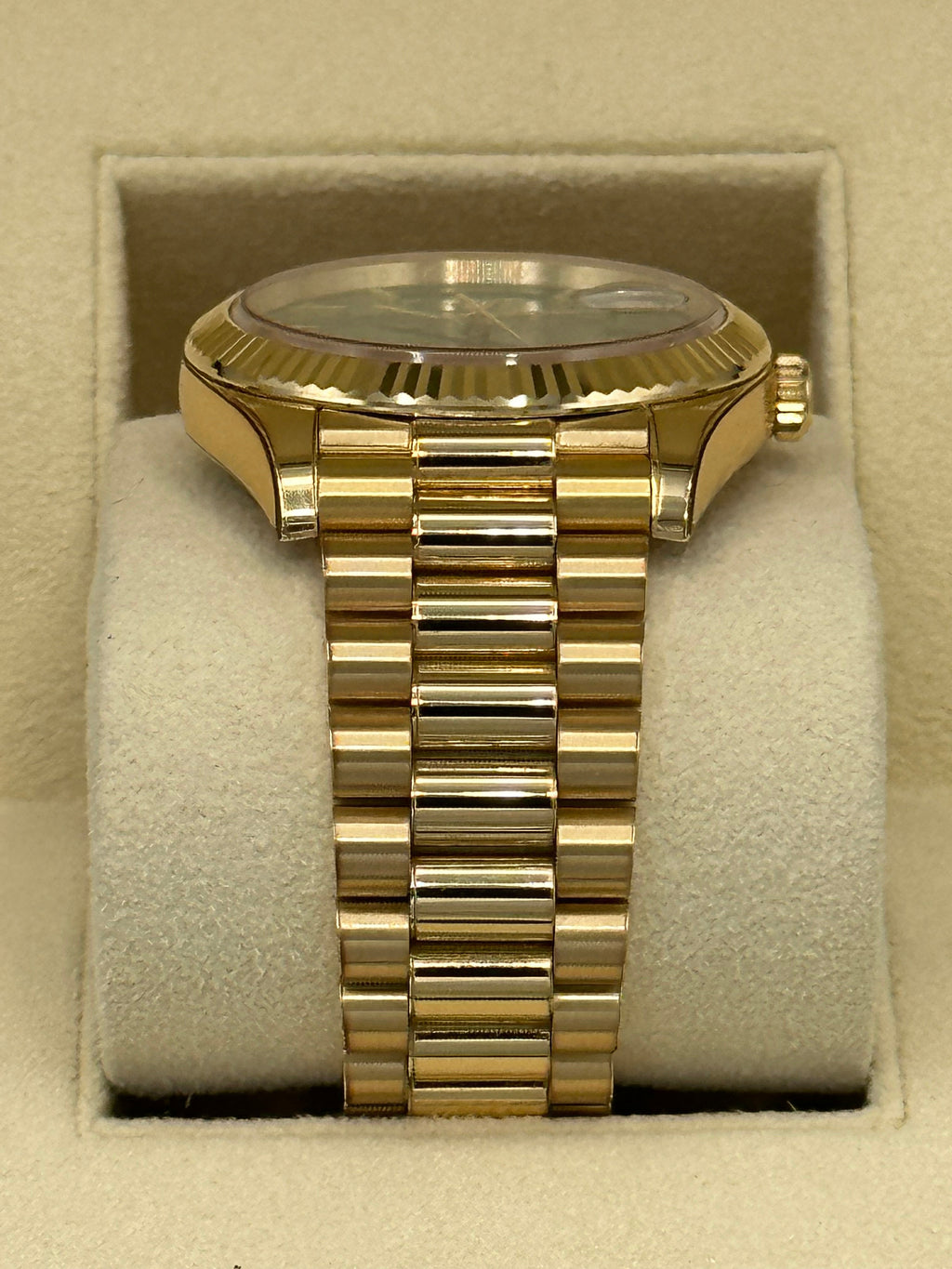 2023 Rolex Day-Date 40mm 228238 Presidential Green Dial