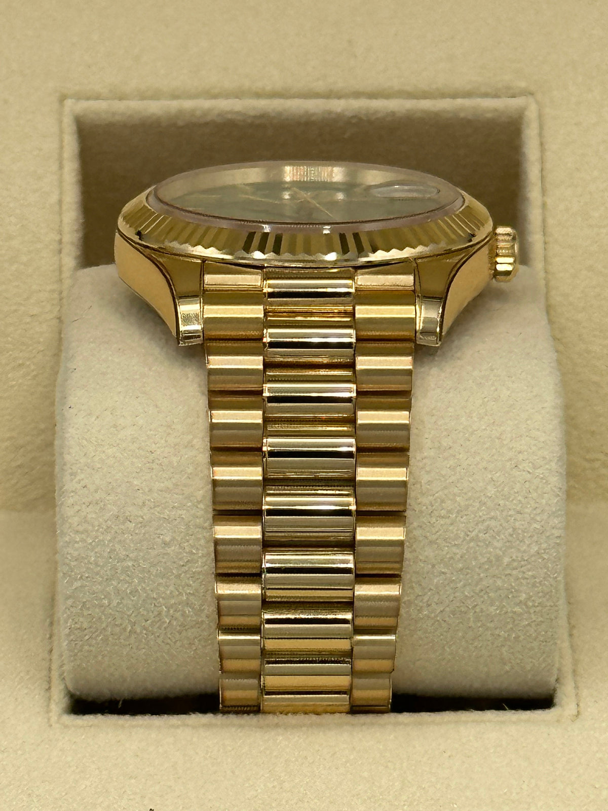 2023 Rolex Day-Date 40mm 228238 Presidential Green Dial