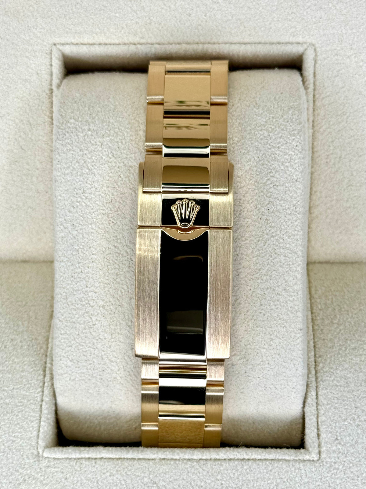 2023 Rolex Daytona "Paul Newman" 40mm 116508 Yellow Gold Black Dial