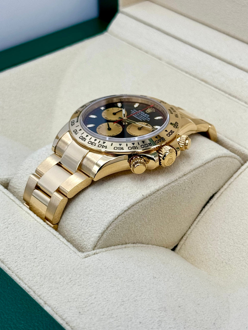 2023 Rolex Daytona "Paul Newman" 40mm 116508 Yellow Gold Black Dial