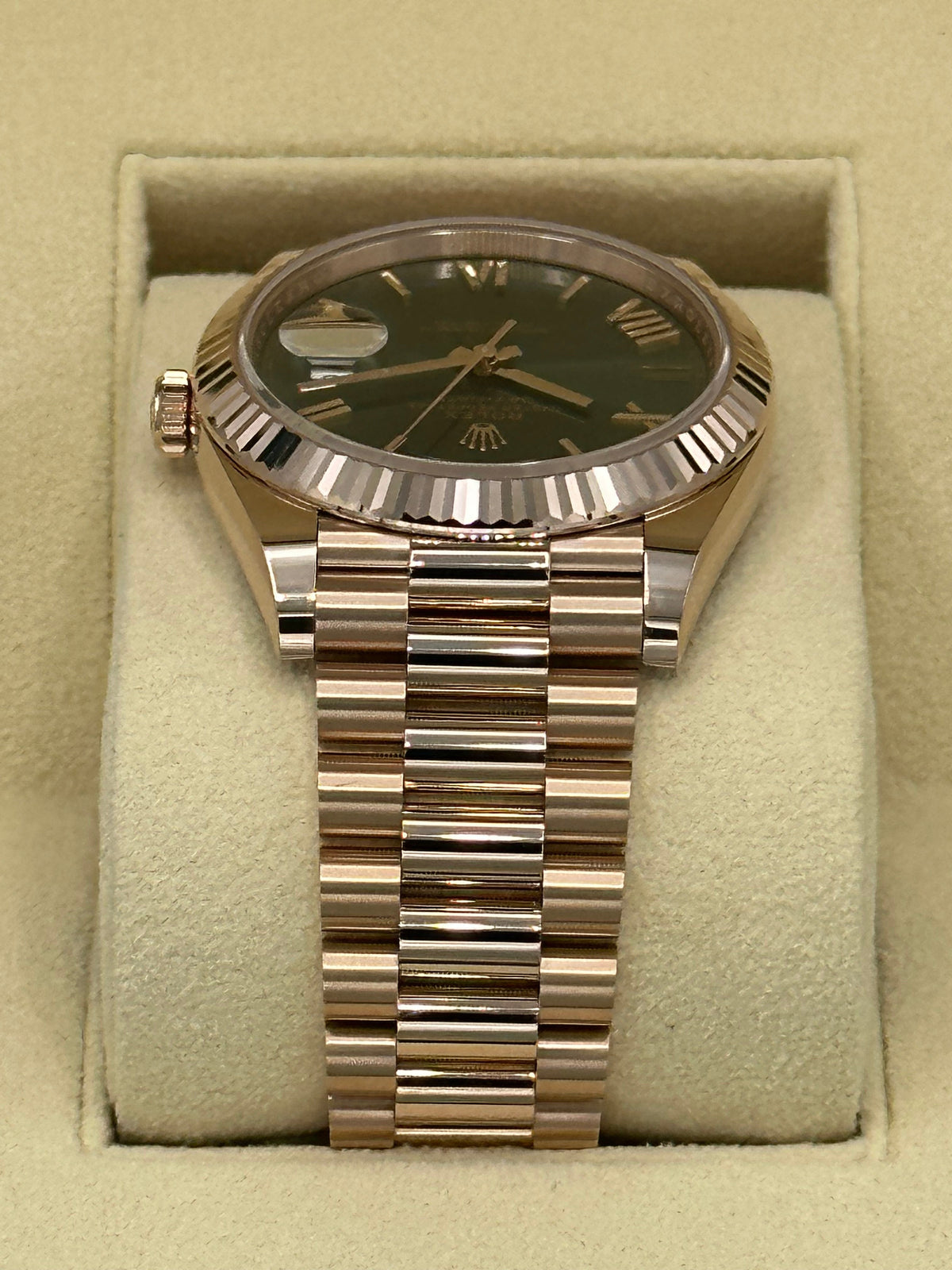 NEW 2023 Rolex Day-Date 40mm 228235 Presidential Rose Gold Olive Dial