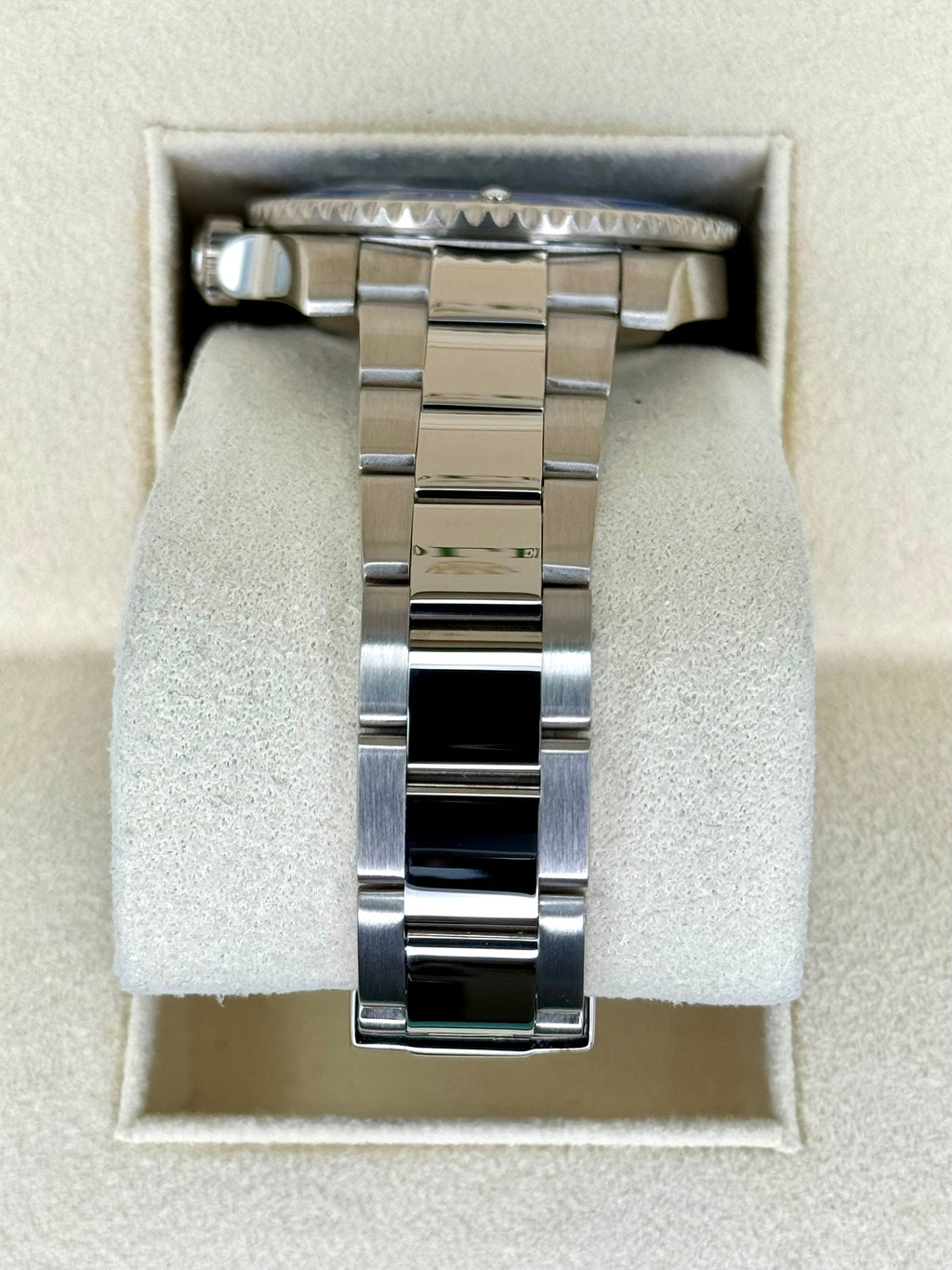 Rolex Submariner "Smurf" 40mm 116619LB White Gold Blue Dial