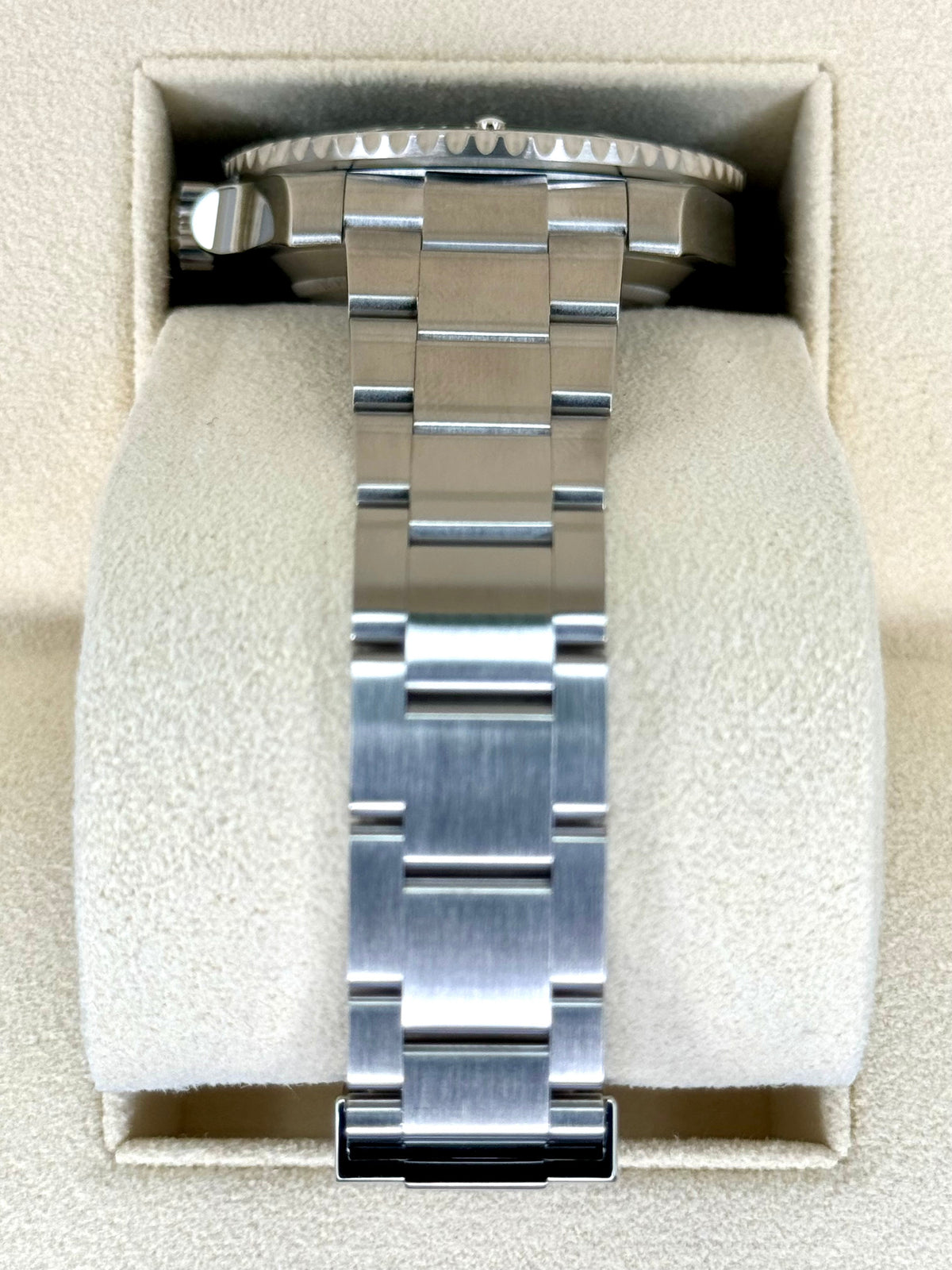 2019 Rolex Submariner "Hulk" 40mm 116610LV Green Dial