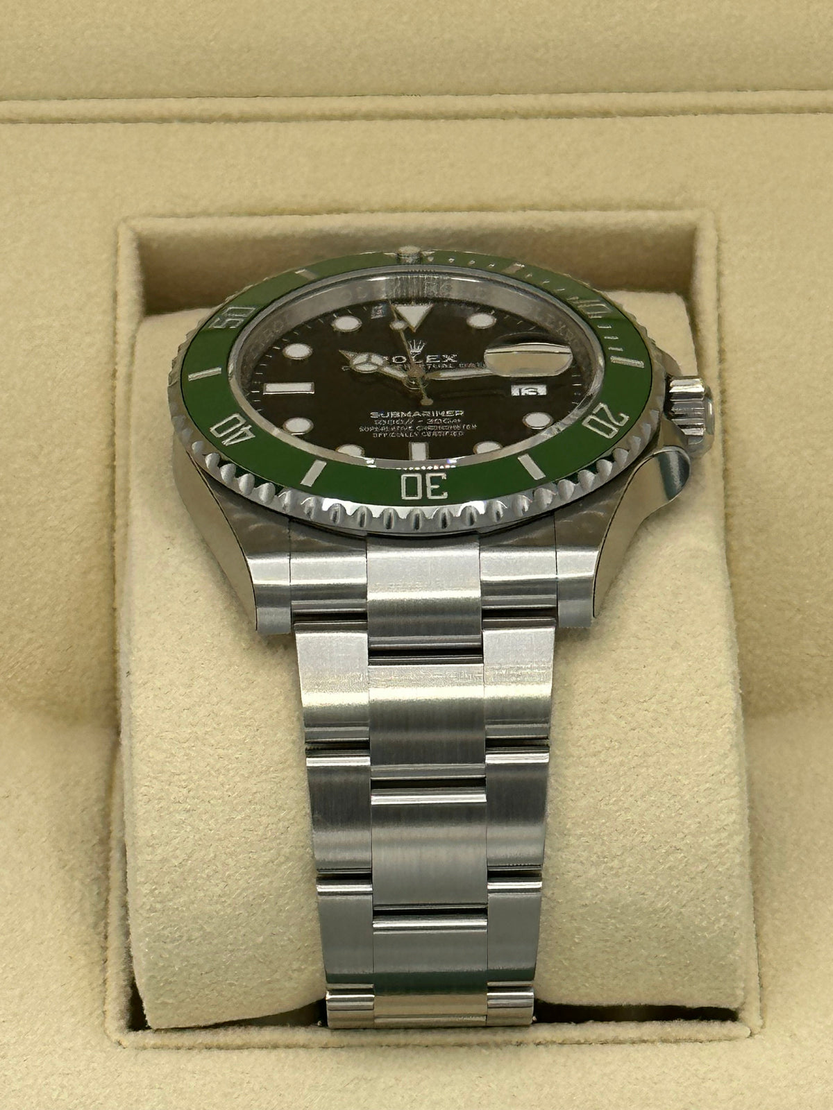New 2023 Rolex Submariner "Starbucks" 41mm 126610LV MK2 Dial