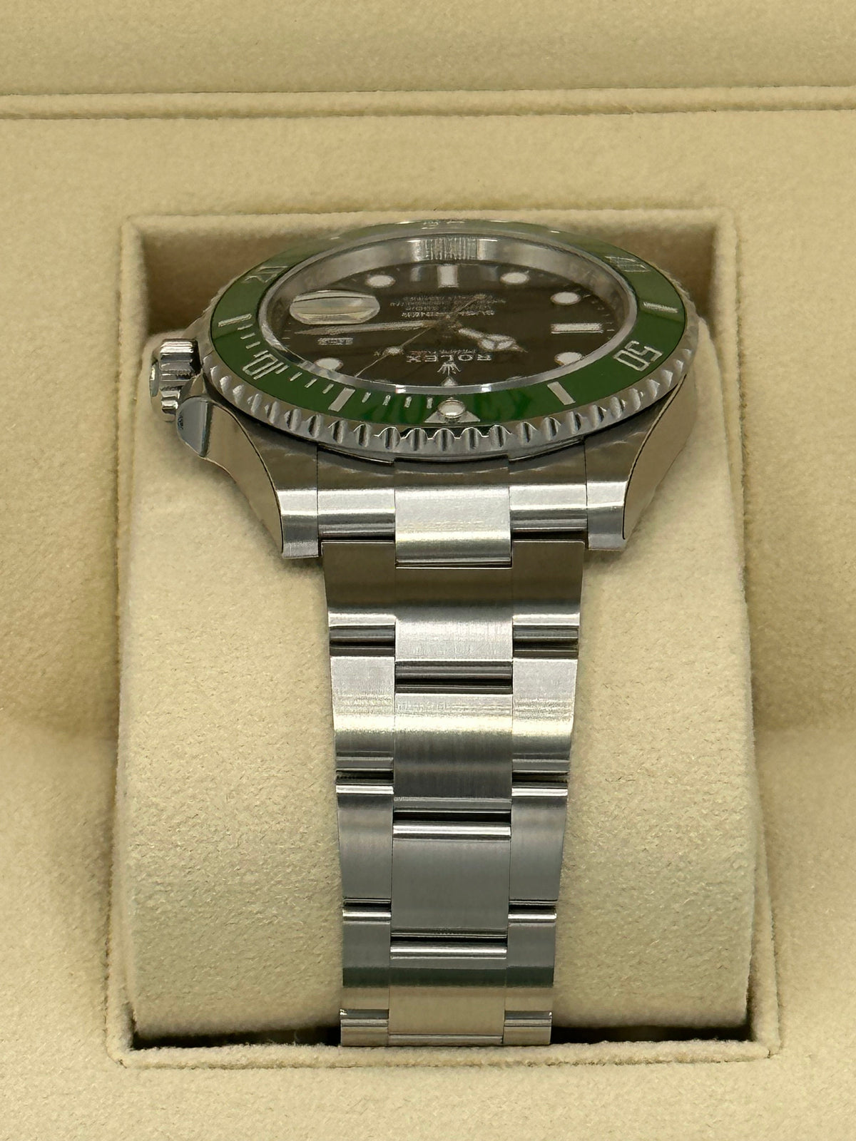 New 2023 Rolex Submariner "Starbucks" 41mm 126610LV MK2 Dial