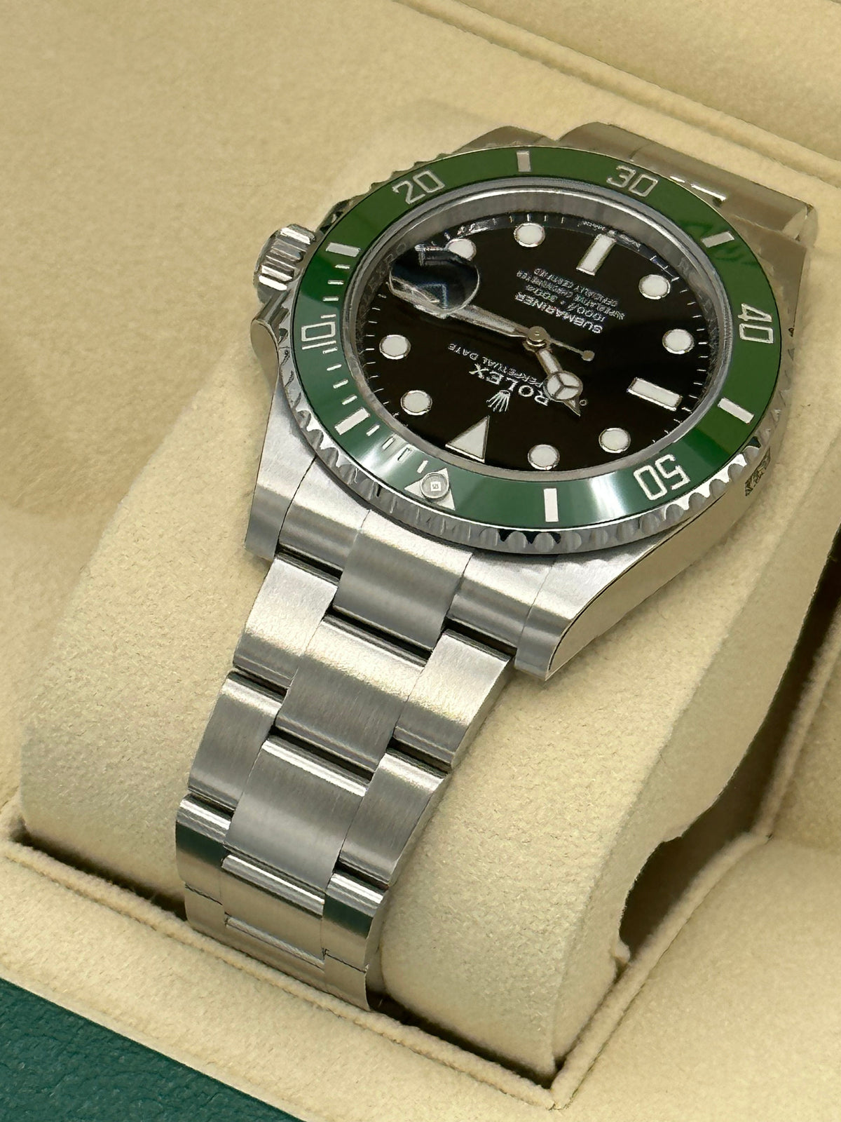 New 2023 Rolex Submariner "Starbucks" 41mm 126610LV MK2 Dial